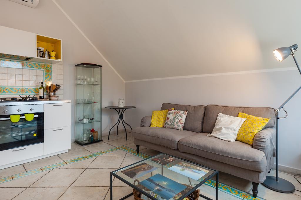 Bright Rooftop By Napoliapartments Exterior foto